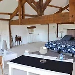 فندق مبيت وإفطار Le Manoir De Gaboria Sainte-Gemme (Gironde)